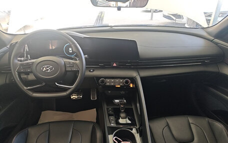 Hyundai Elantra, 2022 год, 1 264 000 рублей, 13 фотография