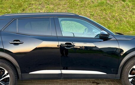 Peugeot 2008 II, 2023 год, 1 980 000 рублей, 5 фотография