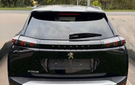 Peugeot 2008 II, 2023 год, 1 980 000 рублей, 8 фотография