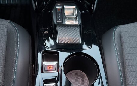 Peugeot 2008 II, 2023 год, 1 980 000 рублей, 12 фотография