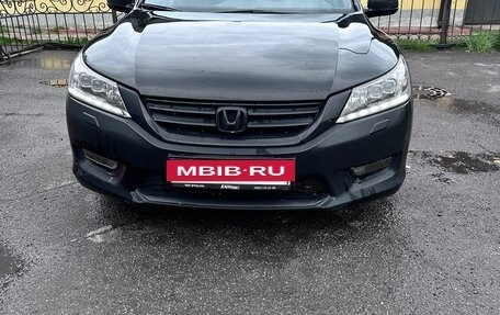 Honda Accord IX рестайлинг, 2013 год, 1 490 000 рублей, 3 фотография