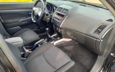 Mitsubishi ASX I рестайлинг, 2012 год, 590 000 рублей, 18 фотография
