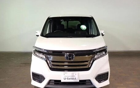 Honda Stepwgn, 2023 год, 2 088 008 рублей, 3 фотография