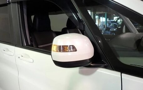 Honda Stepwgn, 2023 год, 2 088 008 рублей, 12 фотография