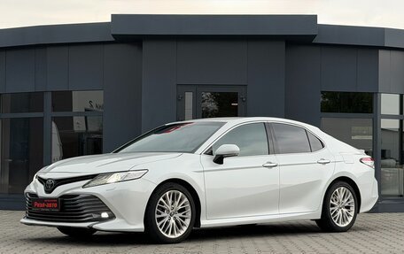 Toyota Camry, 2019 год, 2 830 000 рублей, 3 фотография
