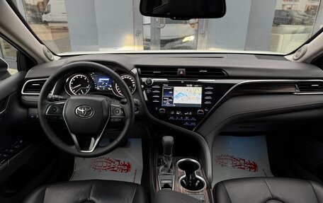 Toyota Camry, 2019 год, 2 830 000 рублей, 8 фотография