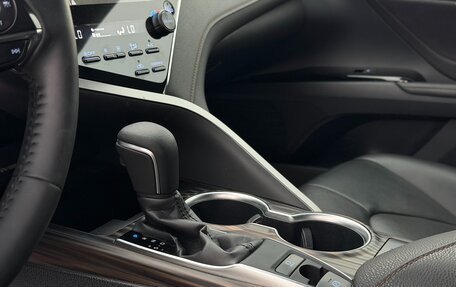 Toyota Camry, 2019 год, 2 830 000 рублей, 16 фотография
