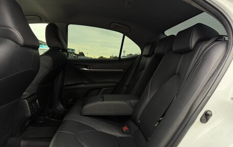 Toyota Camry, 2019 год, 2 830 000 рублей, 28 фотография