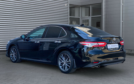 Toyota Camry, 2023 год, 3 550 000 рублей, 7 фотография