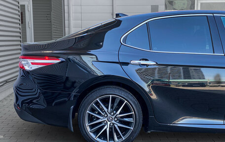 Toyota Camry, 2023 год, 3 550 000 рублей, 9 фотография