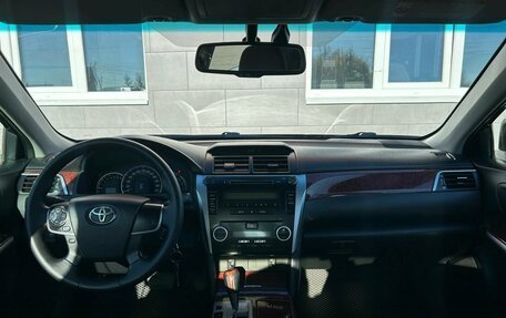 Toyota Camry, 2012 год, 1 690 000 рублей, 15 фотография