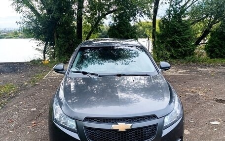 Chevrolet Cruze II, 2012 год, 530 000 рублей, 3 фотография