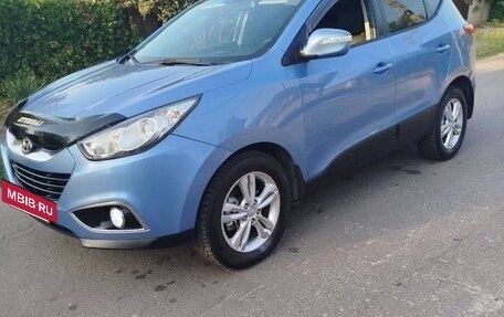 Hyundai ix35 I рестайлинг, 2012 год, 980 000 рублей, 3 фотография