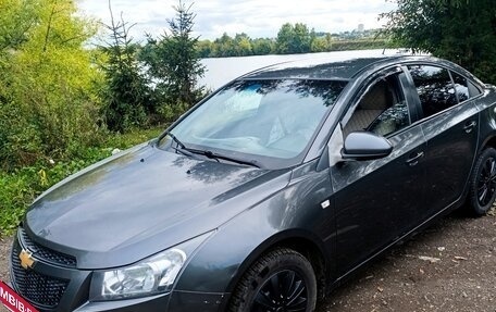 Chevrolet Cruze II, 2012 год, 530 000 рублей, 5 фотография