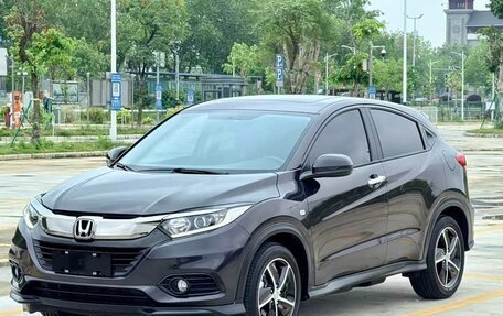 Honda Vezel, 2020 год, 1 590 000 рублей, 1 фотография