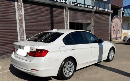BMW 3 серия, 2015 год, 2 000 000 рублей, 4 фотография