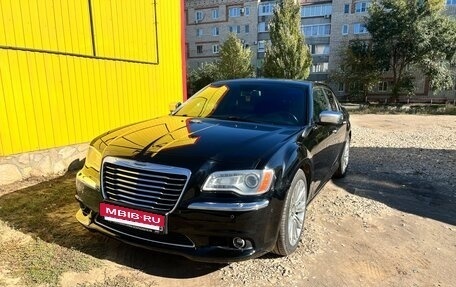 Chrysler 300C II, 2012 год, 1 650 000 рублей, 6 фотография