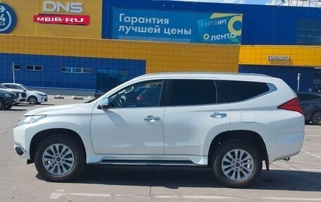 Mitsubishi Pajero Sport III рестайлинг, 2019 год, 2 100 000 рублей, 4 фотография