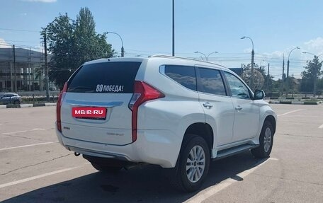 Mitsubishi Pajero Sport III рестайлинг, 2019 год, 2 100 000 рублей, 3 фотография
