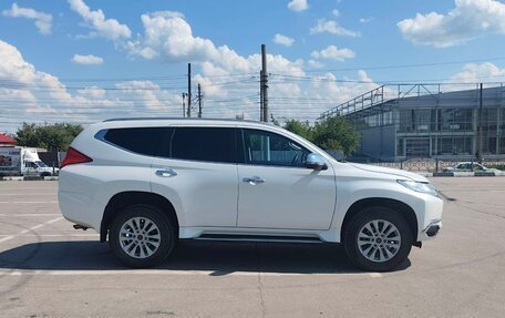 Mitsubishi Pajero Sport III рестайлинг, 2019 год, 2 100 000 рублей, 6 фотография