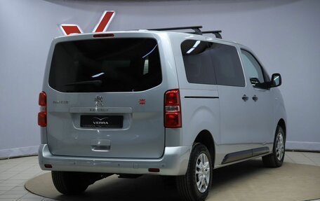 Peugeot Traveller I, 2020 год, 2 590 000 рублей, 5 фотография