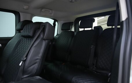 Peugeot Traveller I, 2020 год, 2 590 000 рублей, 13 фотография