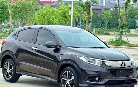 Honda Vezel, 2020 год, 1 590 000 рублей, 3 фотография