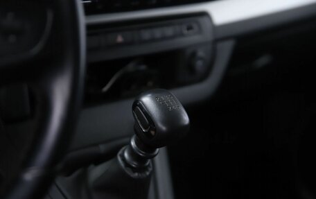 Peugeot Traveller I, 2020 год, 2 590 000 рублей, 15 фотография