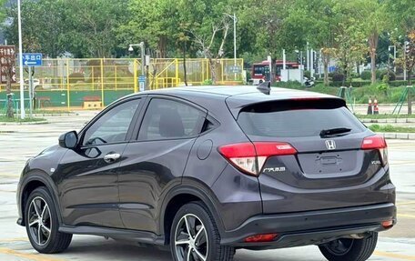 Honda Vezel, 2020 год, 1 590 000 рублей, 6 фотография