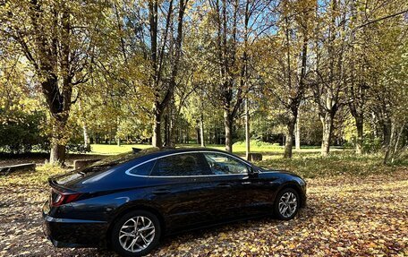 Hyundai Sonata VIII, 2020 год, 2 300 000 рублей, 8 фотография