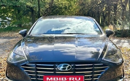 Hyundai Sonata VIII, 2020 год, 2 300 000 рублей, 4 фотография