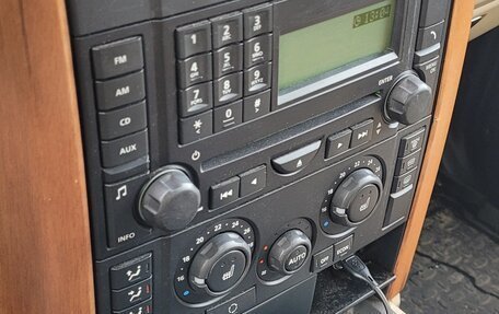 Land Rover Discovery III, 2009 год, 1 100 000 рублей, 20 фотография