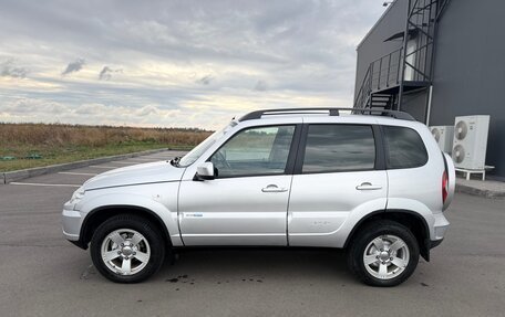 Chevrolet Niva I рестайлинг, 2012 год, 695 000 рублей, 4 фотография