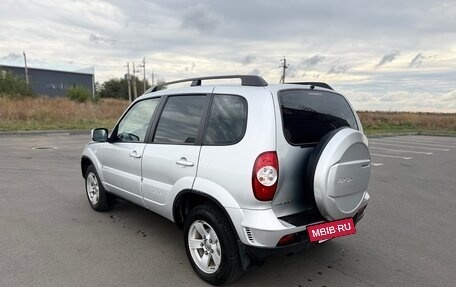 Chevrolet Niva I рестайлинг, 2012 год, 695 000 рублей, 7 фотография