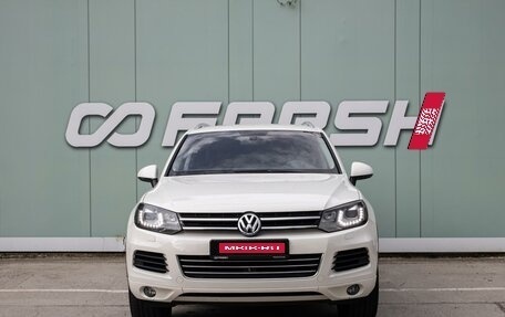 Volkswagen Touareg III, 2011 год, 2 299 000 рублей, 3 фотография