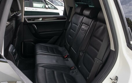 Volkswagen Touareg III, 2011 год, 2 299 000 рублей, 9 фотография