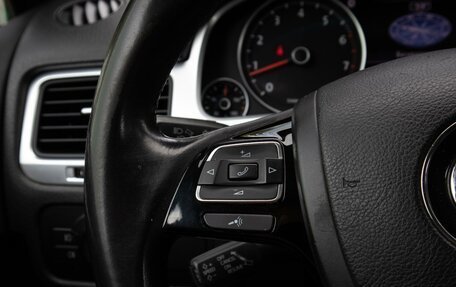 Volkswagen Touareg III, 2011 год, 2 299 000 рублей, 19 фотография