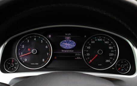 Volkswagen Touareg III, 2011 год, 2 299 000 рублей, 22 фотография