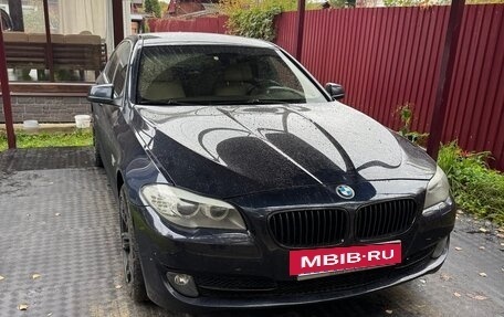 BMW 5 серия, 2012 год, 2 250 000 рублей, 2 фотография