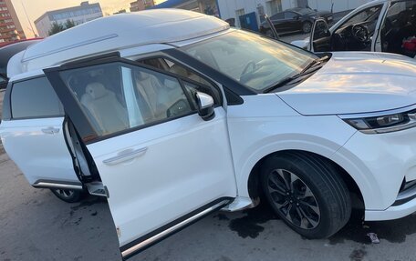 KIA Carnival, 2021 год, 3 500 000 рублей, 13 фотография