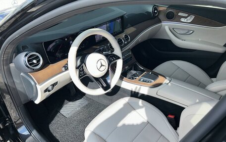 Mercedes-Benz E-Класс, 2021 год, 5 000 000 рублей, 10 фотография