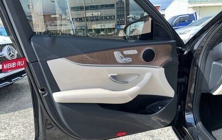 Mercedes-Benz E-Класс, 2021 год, 5 000 000 рублей, 12 фотография