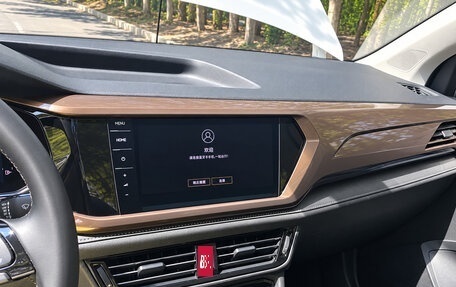 Volkswagen Tharu, 2022 год, 1 850 000 рублей, 13 фотография