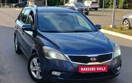 KIA cee'd I рестайлинг, 2011 год, 610 000 рублей, 3 фотография