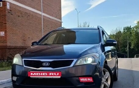 KIA cee'd I рестайлинг, 2011 год, 610 000 рублей, 2 фотография