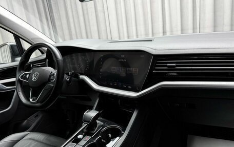 Volkswagen Touareg III, 2019 год, 4 249 000 рублей, 9 фотография