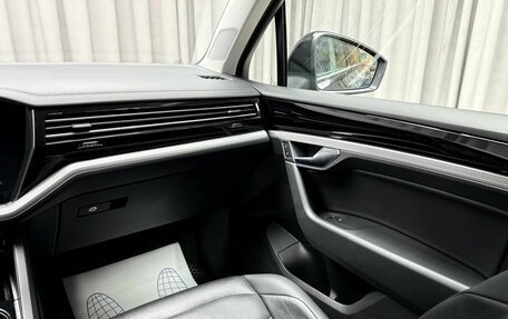 Volkswagen Touareg III, 2019 год, 4 249 000 рублей, 11 фотография