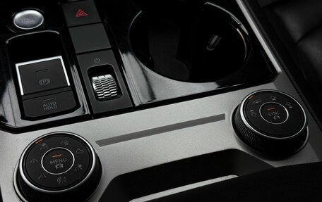 Volkswagen Touareg III, 2019 год, 4 249 000 рублей, 18 фотография