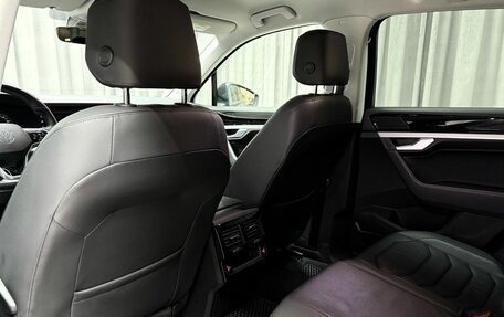 Volkswagen Touareg III, 2019 год, 4 249 000 рублей, 30 фотография