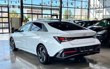 Hyundai Elantra, 2023 год, 2 050 000 рублей, 7 фотография